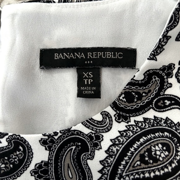 Banana Republic paisley camisole XS - Picture 2 of 3